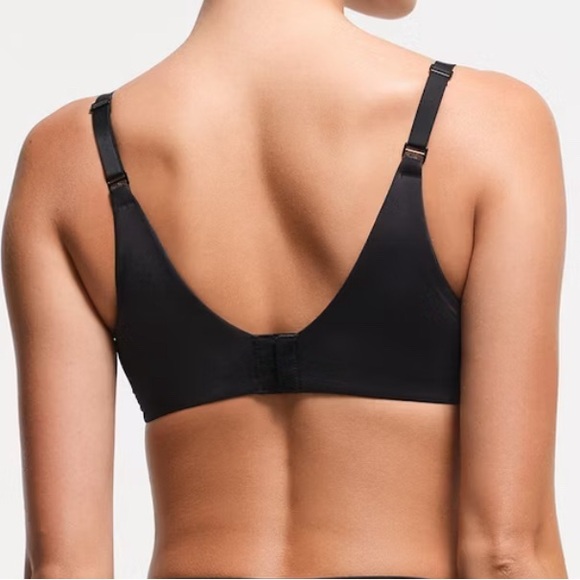 SKIMS Smoothing Intimates Full Coverage Lightly Lined Bra in Onyx, 34DD - Picture 2 of 5